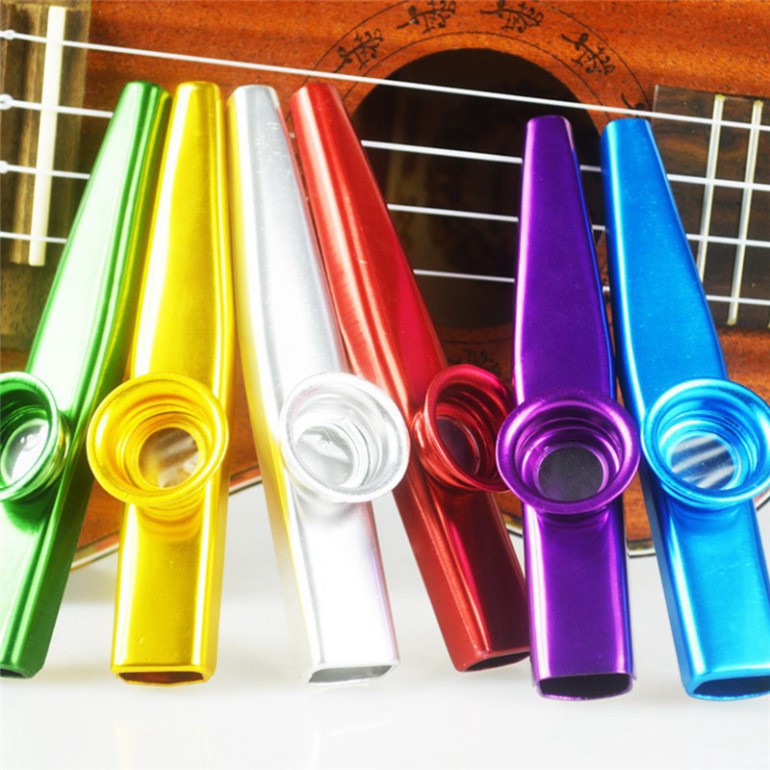 Sale 69% Kèn Kazoo bằng kim loại, 03-Green Giá gốc 24000đ- 26F47-2