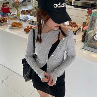Good letter h - áo knit kiểu nút xéo - comfy grei knit top