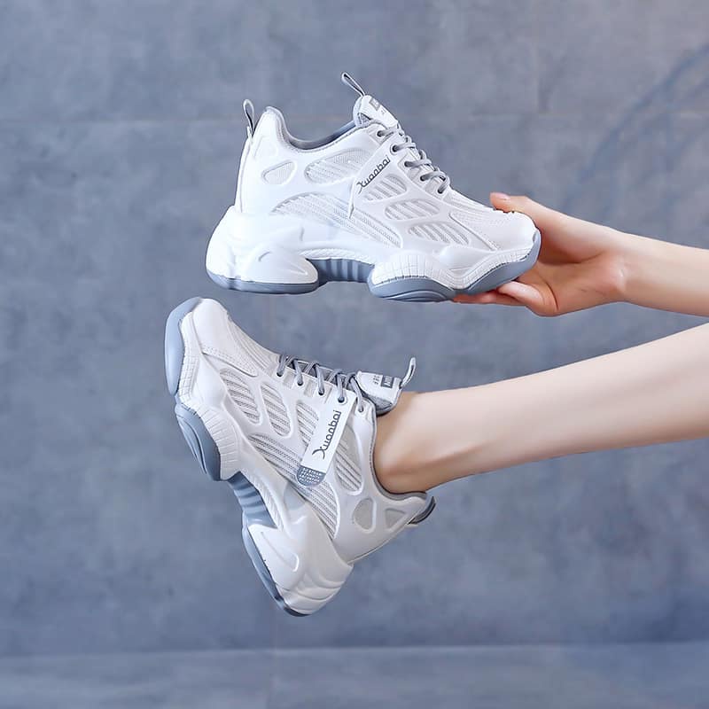 Giày Thể Thao Nữ 🍀Freeship🍀 Giày Tem Đế Sóng Phong Cách Ulzzang Trẻ Trung | BigBuy360 - bigbuy360.vn