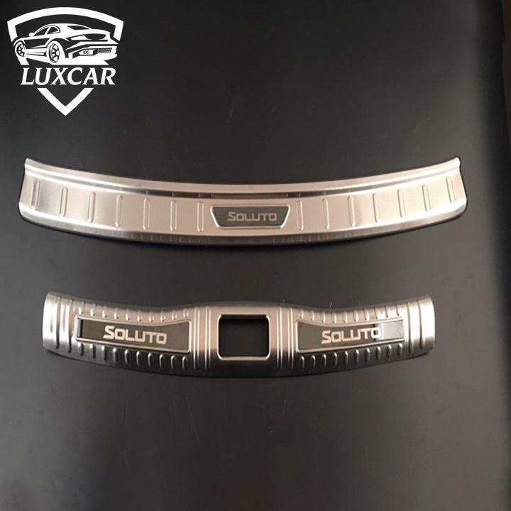 Ốp chống trầy cốp xe KIA SOLUTO - Chất liệu INOX, TITAN cao cấp LUXCAR