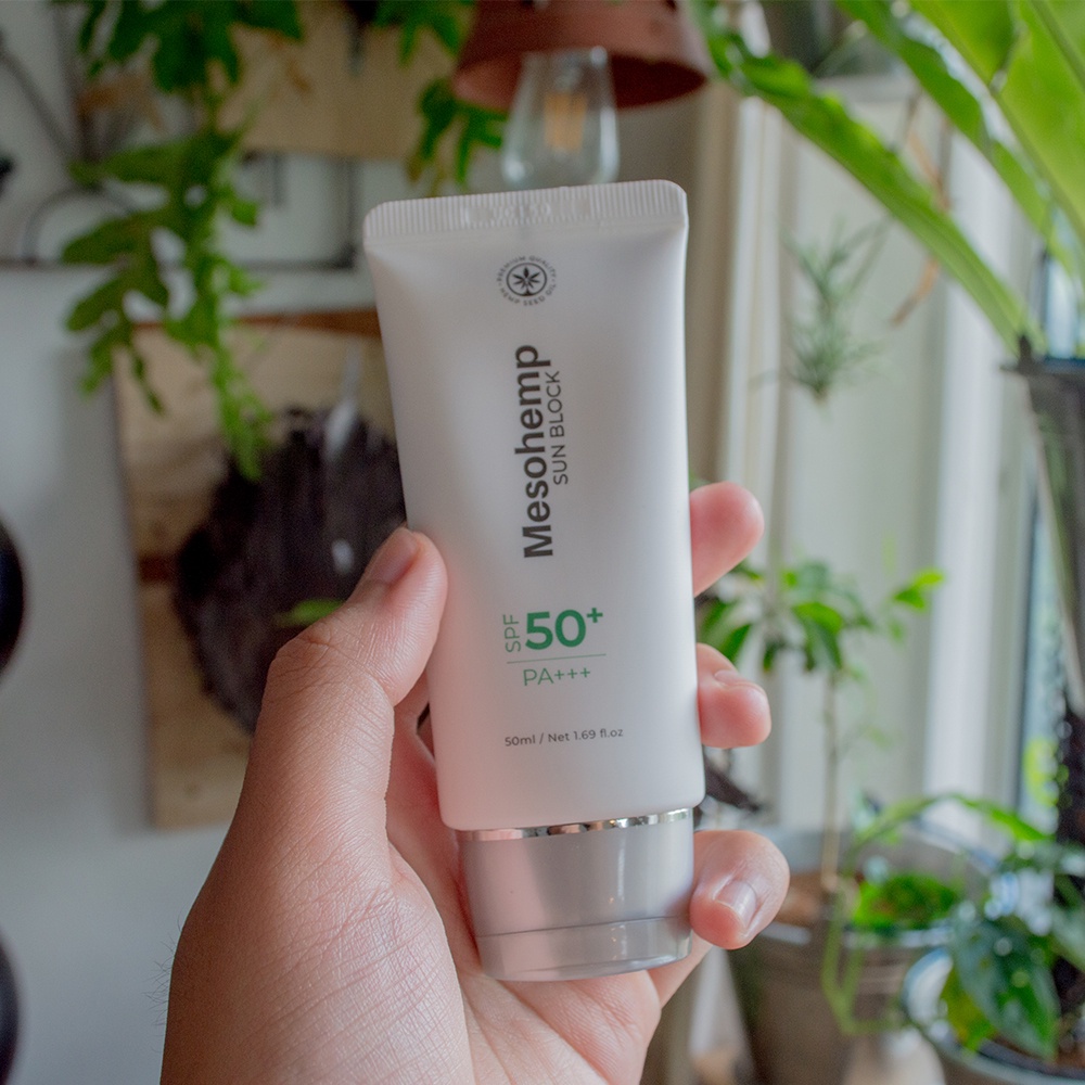 [FOLLOW GIẢM 20K] Kem chống nắng – Mesohemp Sun Block SPF50+/PA+++ | BigBuy360 - bigbuy360.vn
