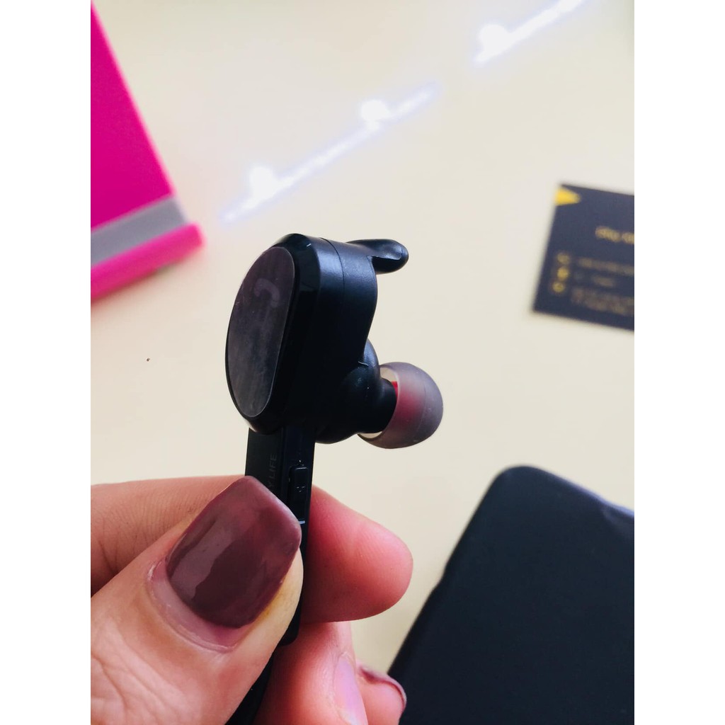 TAI NGHE BLUETOOTH CÓ DÂY RB-S5