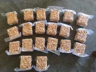 2kg Hạt Điều Rang Muối Bể Đôi Ba Không Vỏ Lụa