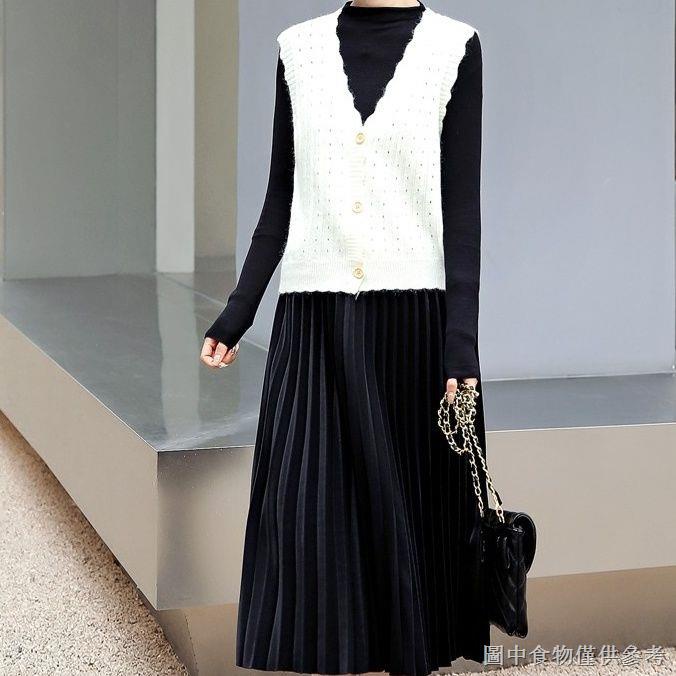 Áo Sweater Dệt Kim Dáng Rộng Ngắn Viền Gợn Sóng Một Hàng Nút