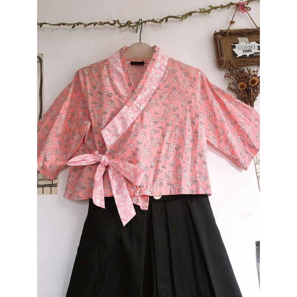 Áo hanbok hoa nhí hồng style blackpink