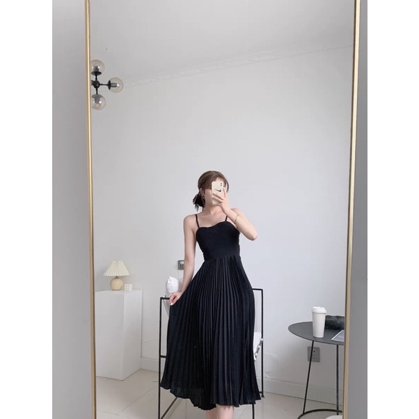 Váy 2 dây xếp ly size S