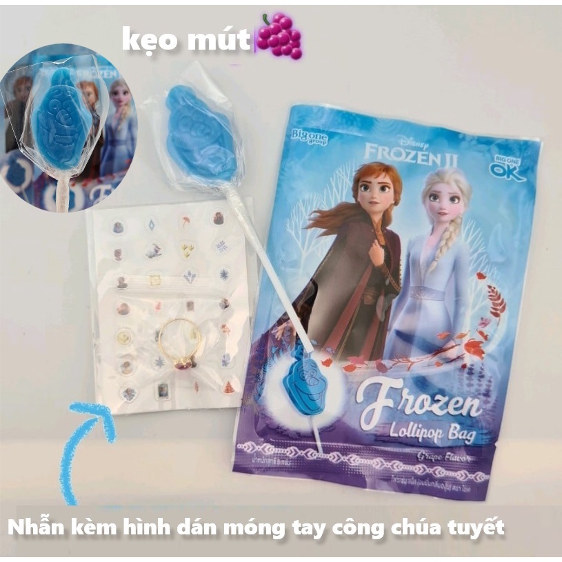 (Hàng thái nhập) kẹo mút công chúa elsa kèm nhẫn và hình dán