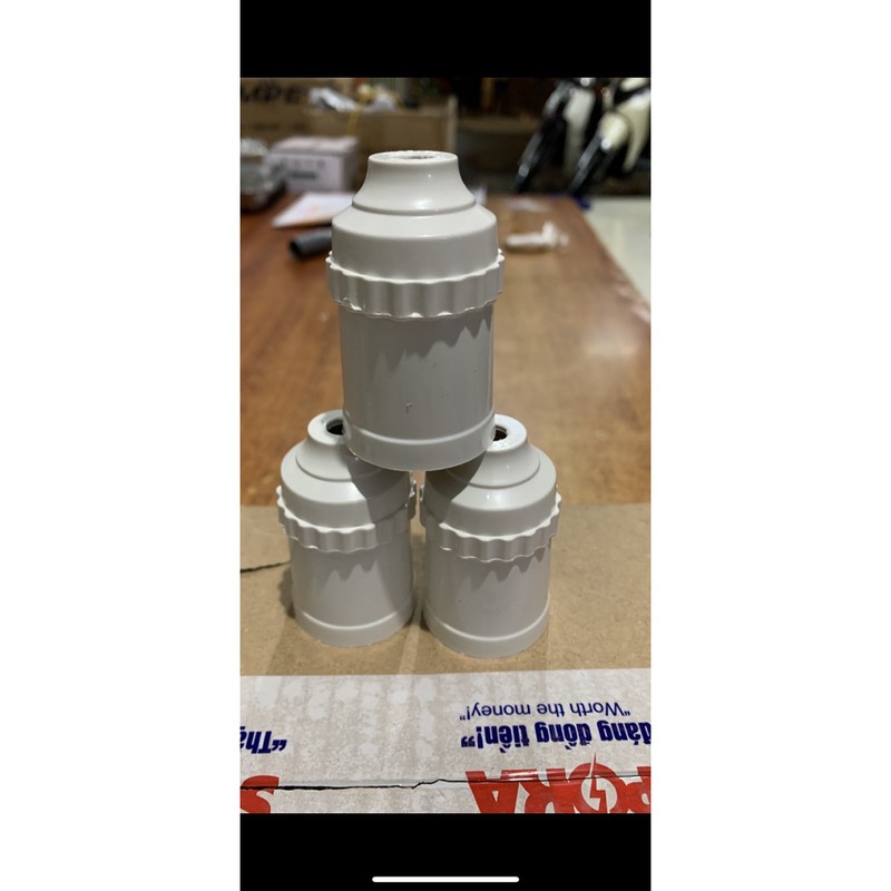 Đui đèn xoáy E27 chính hãng Sopoka