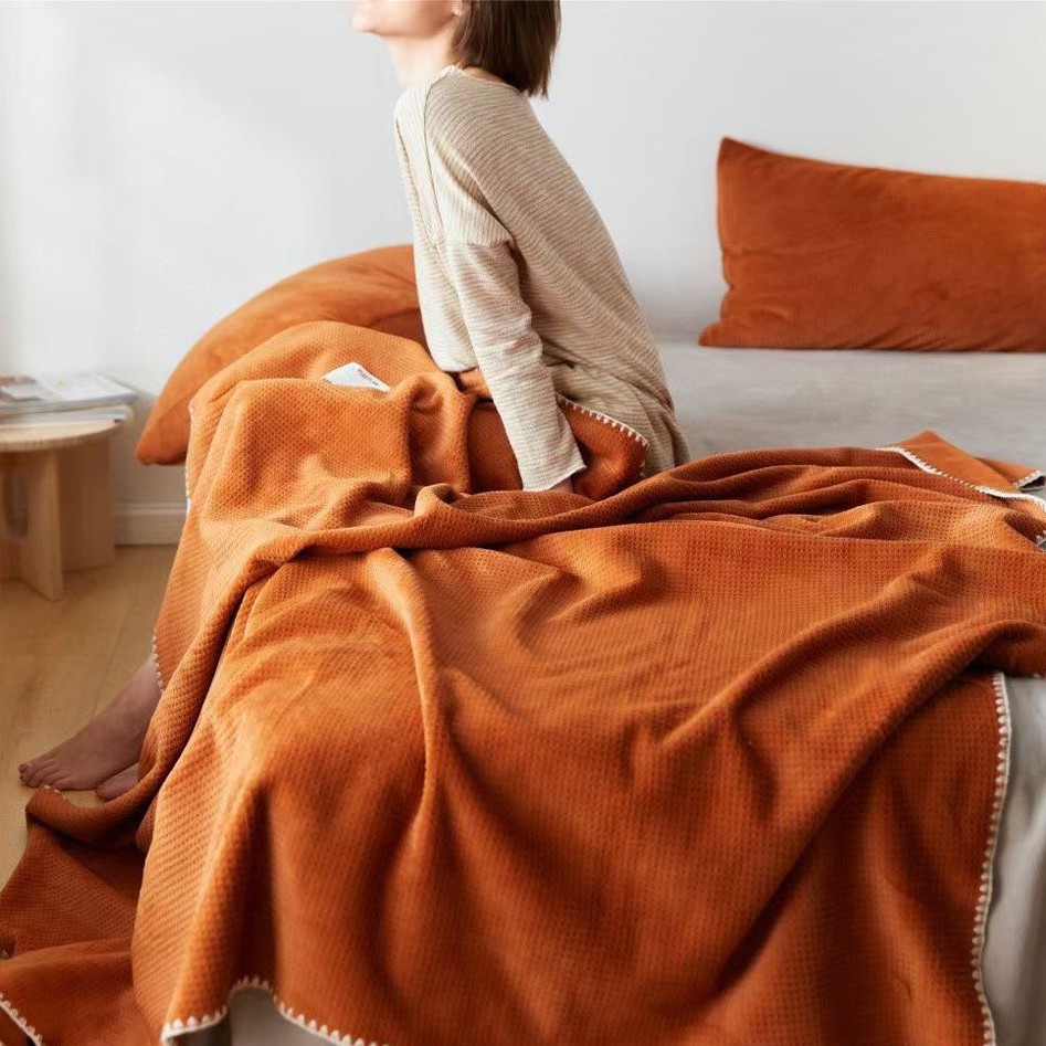 Chăn dạ tuyết cao cấp Waffle Blanket tặng kèm túi xách