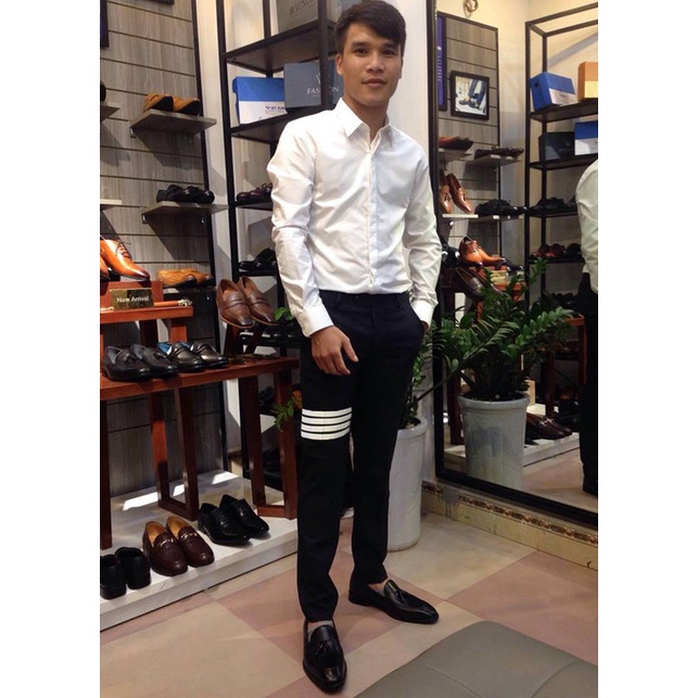 Quần Tây Nam Đen Viền Thắt Lưng Trắng Dáng Ôm Ống Côn Phong Cách Hàn Quốc