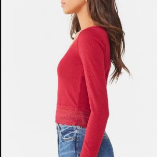 Áo thun gân F21