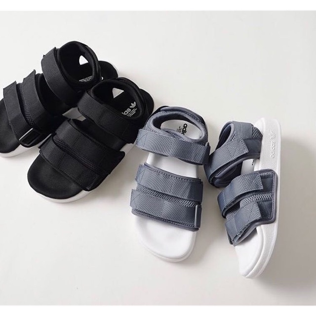 Sandals đủ màu