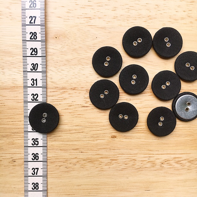 Nút nhựa, nút áo các loại ( loại lớn - nút dạ, quần tây ... ) | BigBuy360 - bigbuy360.vn