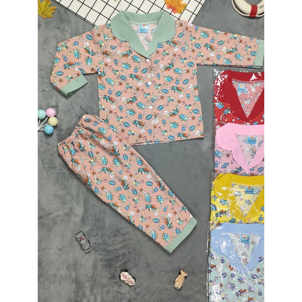 Bộ pijama lụa bé (14-18kg) (giao màu ngẫu nhiên)