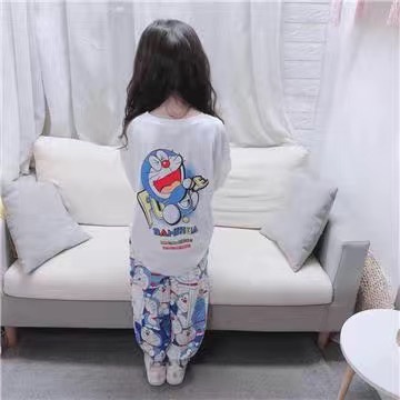 Set áo thun cộc tay & quần lụa dài hoạ tiết Doraemon cho bé trai & bé gái  N01099