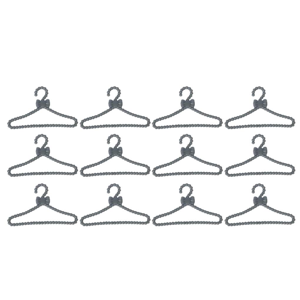 Set 12 Móc Nhựa Treo Quần Áo Búp Bê / Áo Khoác / Đồ Chơi Trẻ Em