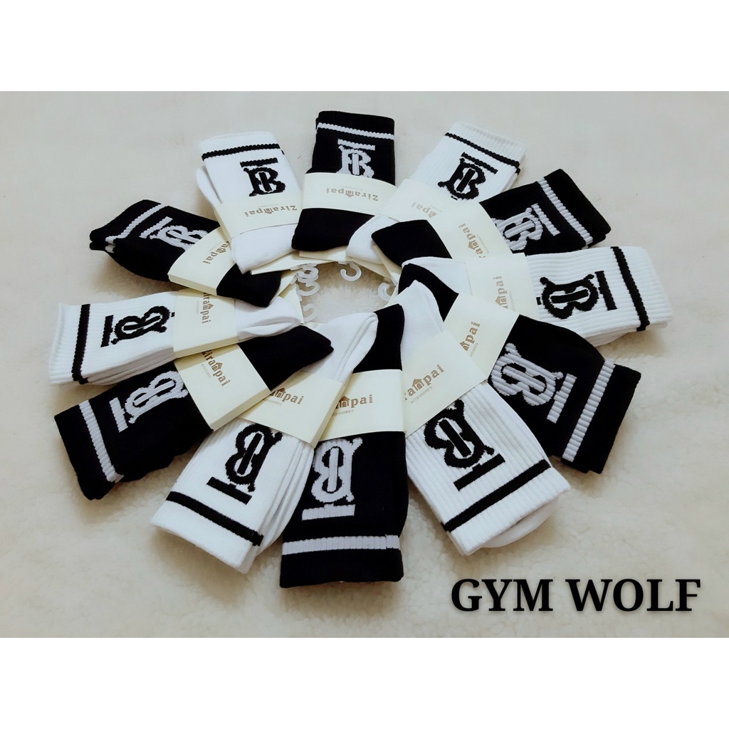 Vớ Chữ B cổ cao Unisex phong cách thể thao, trẻ trung và năng động.