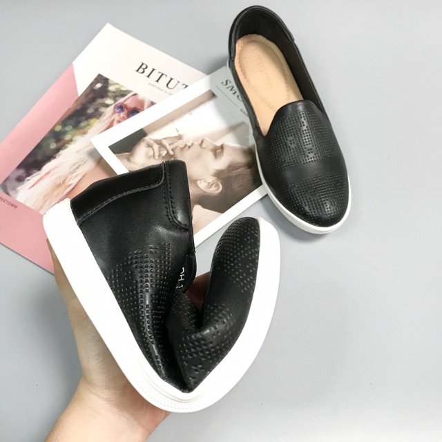 Giày Slip on lỗ hoa da thật hàng VNXK