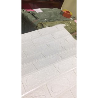 Xốp Dán Tường Dày 4mm khổ lớn 70x77cm