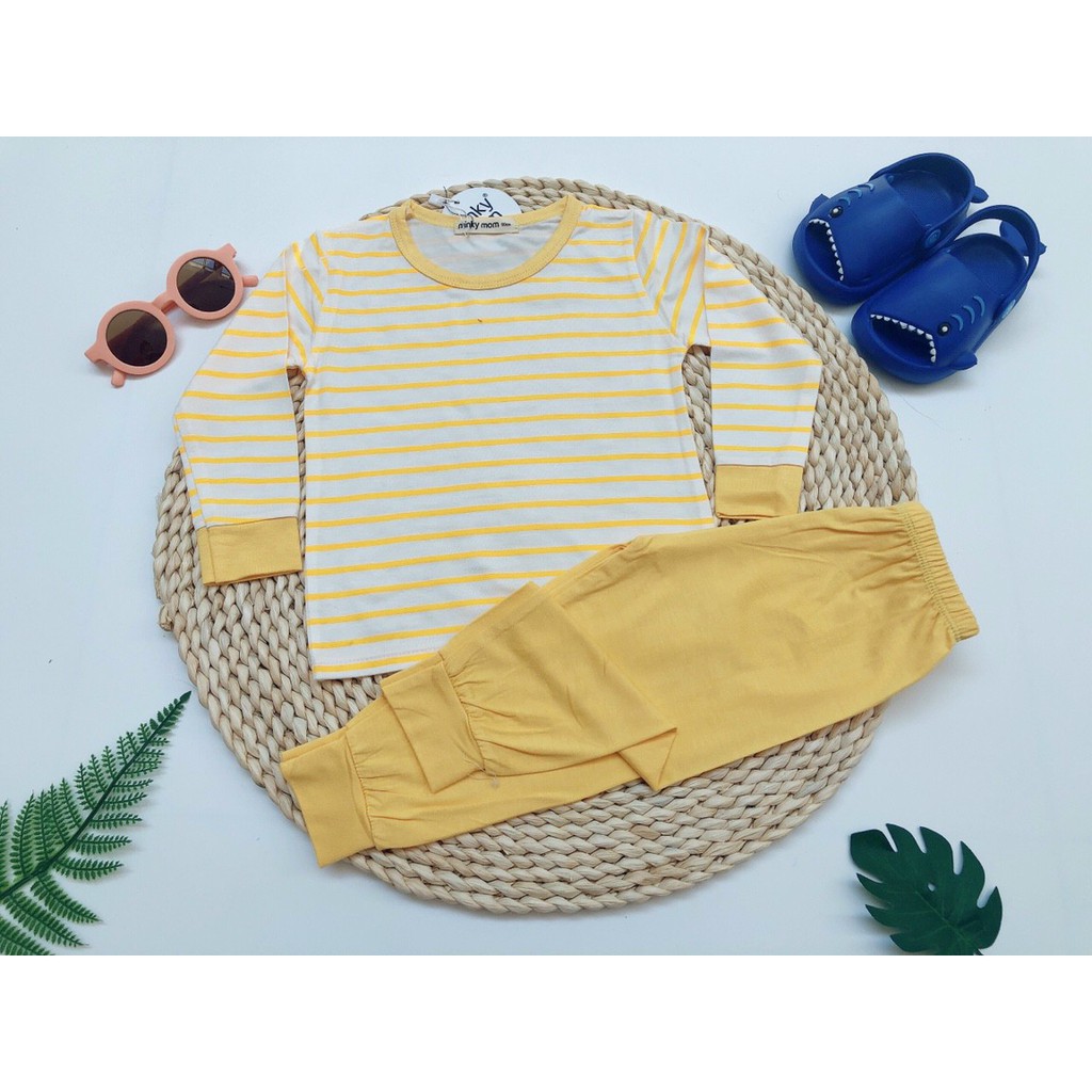 [HCM] Quần áo thu đông trẻ em tay dài quần dài, Mẫu sọc siêu hot, Cotton thun lạnh Minky Mom, vải Sài Gòn loại 1