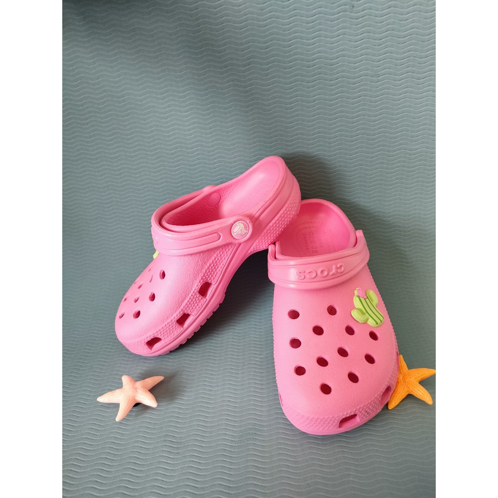 Dép sục crocs dòng classic cho bé màu hồng đủ size từ 21- 35