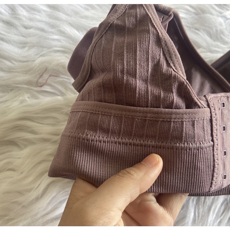 Áo lót bầu tăm-chất dày vừa ôm nâng ngực-chống chảy xệ-hàng quảng châu -ảnh thật cận chất