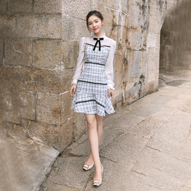 Đầm dài tay phối bèo lá sen đính nơ xinh xắn ngọt ngào thời trang | BigBuy360 - bigbuy360.vn