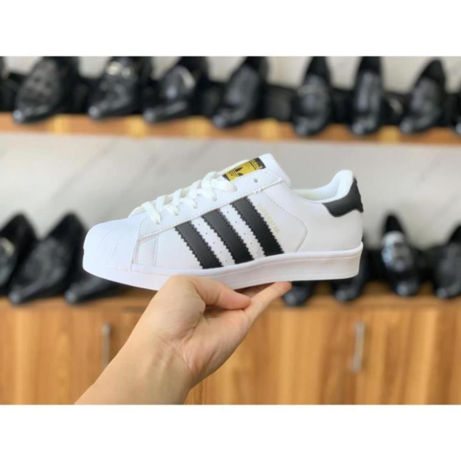 6/6 [Xả Kho] Giày adidas mũi trơn trắng 3 sọc .