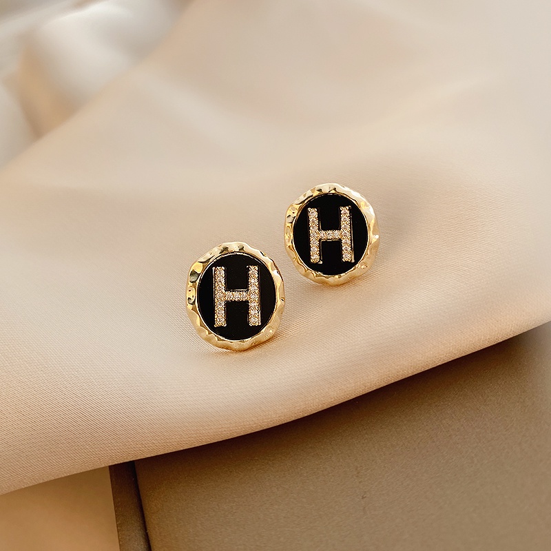 Bông Tai Hình Chữ H Thanh Lịch Dành Cho Nữ