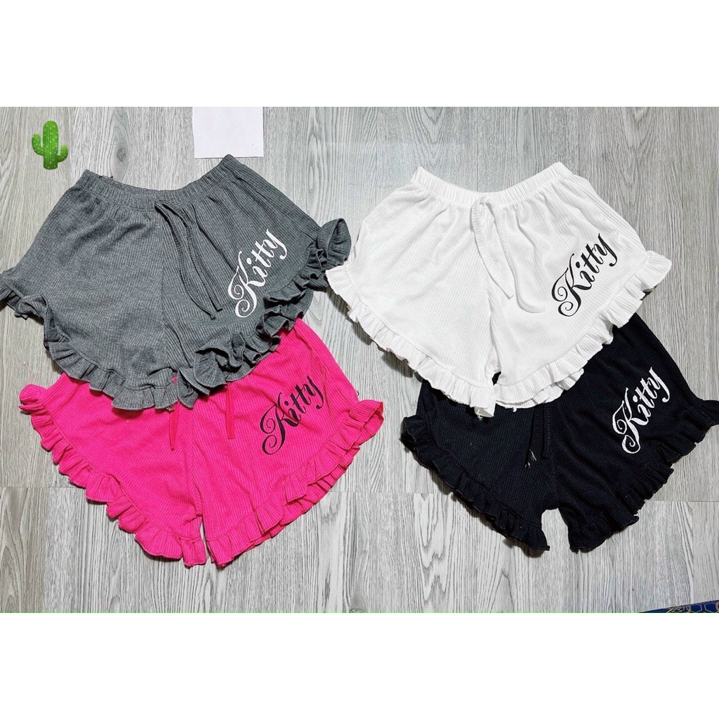 quần đùi xòe in chữ kit ty hot chất gân