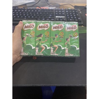 Lốc 4 hộp sữa nestle (180ml/hộp)