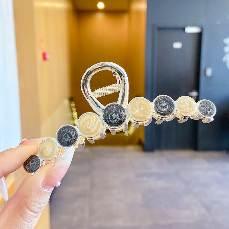 Kẹp tóc hình vây cá mập đính pha lê phong cách Hàn Quốc