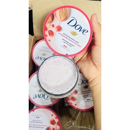 sữa tắm tẩy tế bào chết Dove Mỹ hương Lựu và bơ (hộp 298g)