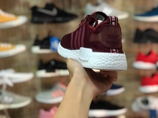 Giày thể thao NMD R1 đỏ mận