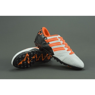 Giày bóng đá Adidas Nemeziz TF 2017 (mẫu 1)