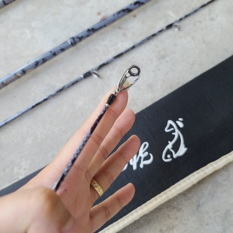 Cần Lure vân Da Rắn siêu khoẻ