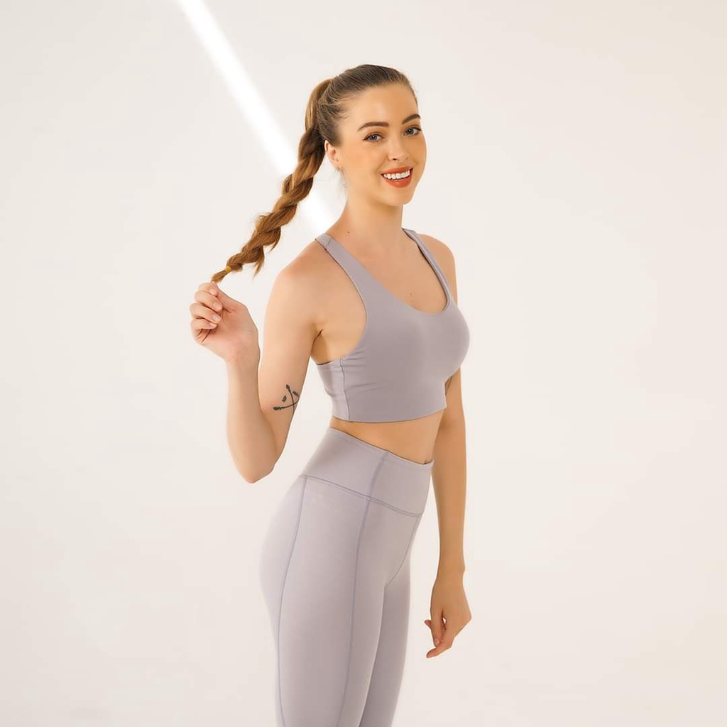 Áo tập gym yoga nữ WBR38 Run Navy, áo bra chất liệu Ecofriend, có đệm mút ngực