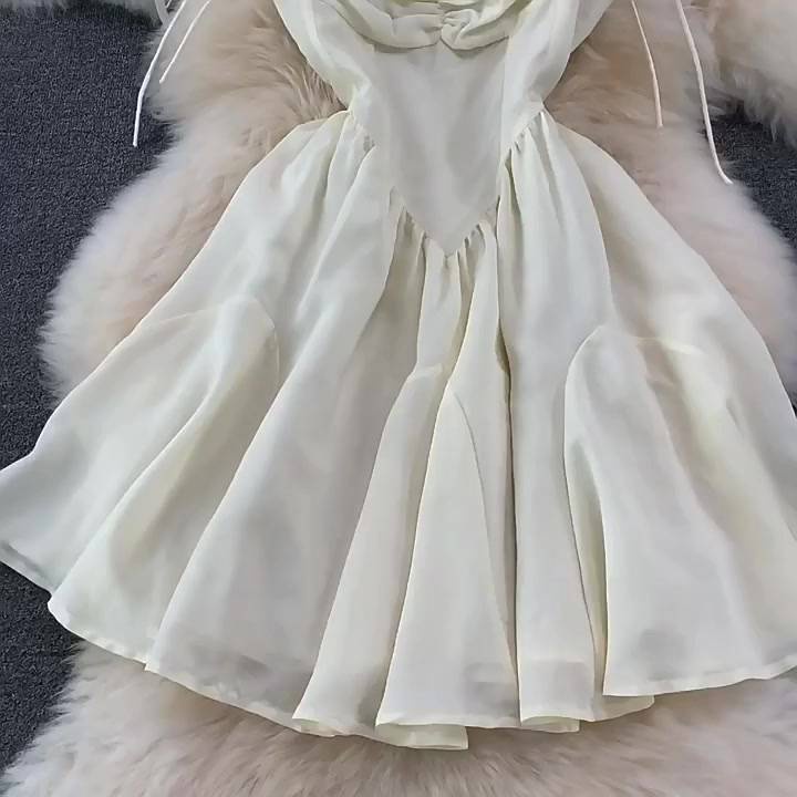 Váy trắng 2 dây LUHAZO đi biển nữ đẹp trễ vai  dài rộng bigsize Hàn Quốc vintage babydoll hở lưng 1120 Dk2t303