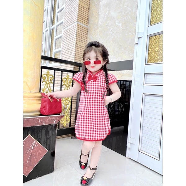 Sườn Xám Caro Cho Bé Diện Trung Thu Lễ Tết