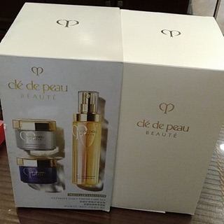 Set Bộ Dưỡng Da Cle De Peau Beaute 3 món