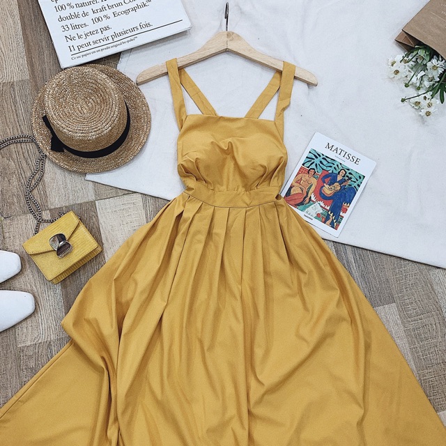 ĐẦM MAXI VÀNG HỞ LƯNG | BigBuy360 - bigbuy360.vn
