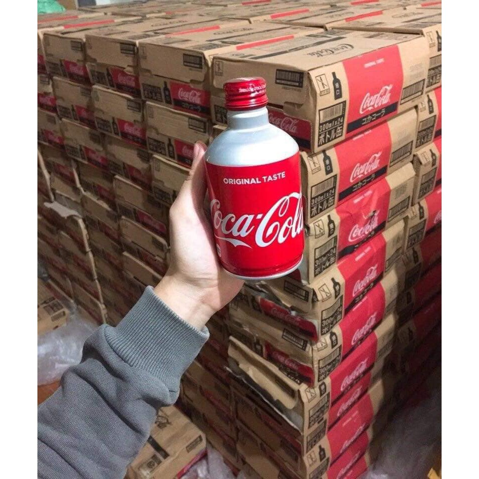 Coca Nhật nắp vặn 30k/ 1 lon 300ml