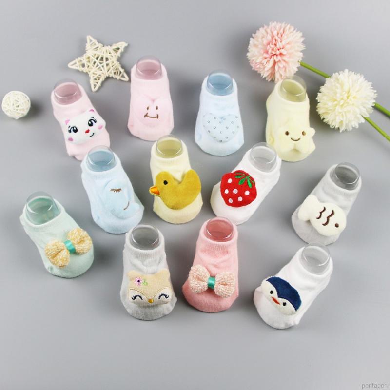 Tất cotton chống trượt in họa tiết hoạt hình dễ thương dành cho bé