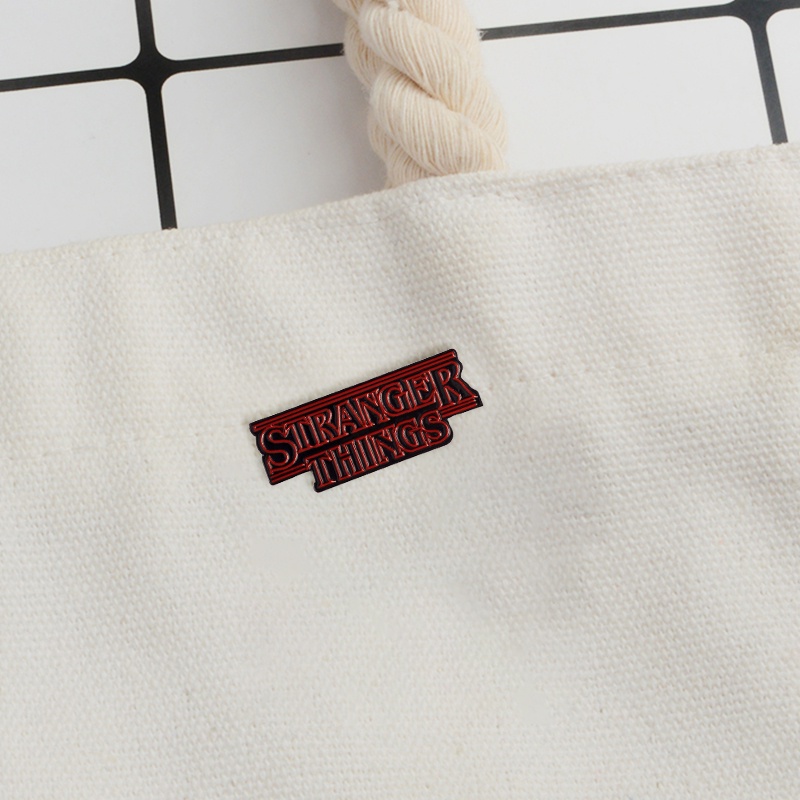 Ghim Cài Áo Hình Nhân Vật Phim Stranger Things Cá Tính
