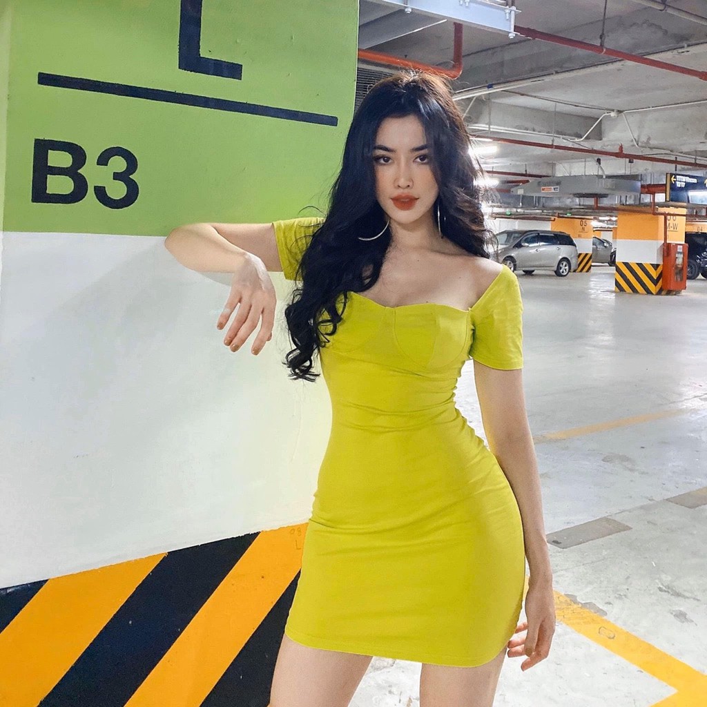 Đầm ôm body tay ngắn cổ vuông siêu xinh | BigBuy360 - bigbuy360.vn