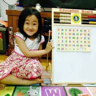 Bảng nam châm chữ cái