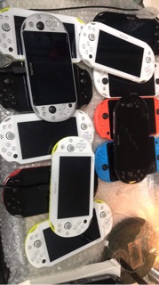 MÁY PS ViTA 2000 CAM HACK FUll GAME