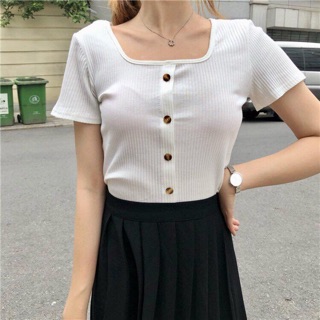 Áo len nữ ( len tăm cộc hàng cúc )