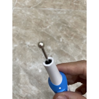 Bút rung huyệt Đầu Bạc