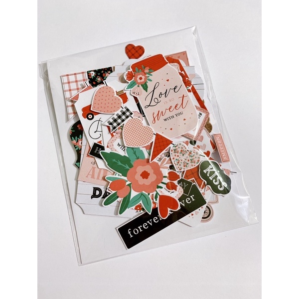 Set sticker cắt sẵn chủ đề về Tình yêu trang trí khung ảnh 3D , srcapbook ,...- Định lượng giấy là 250gsm
